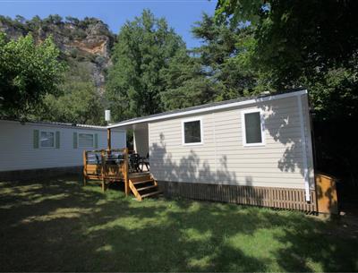 Location mobil home au Camping La Plage, camping 3 étoiles avec piscine,accès direct rivière, près de Sarlat, Castelnaud et Lascaux en Dordogne Périgord Noir