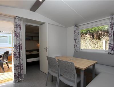 Location mobil home au Camping La Plage, camping 3 étoiles avec piscine,accès direct rivière, près de Sarlat, Castelnaud et Lascaux en Dordogne Périgord Noir