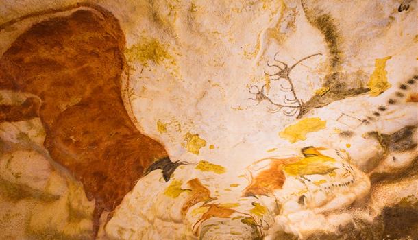 Les Grottes de Lascaux près du Camping La Plage, camping 3 étoiles avec piscine, location de mobil homes, accès direct rivière, près de Sarlat, Castelnaud en Dordogne Périgord Noir